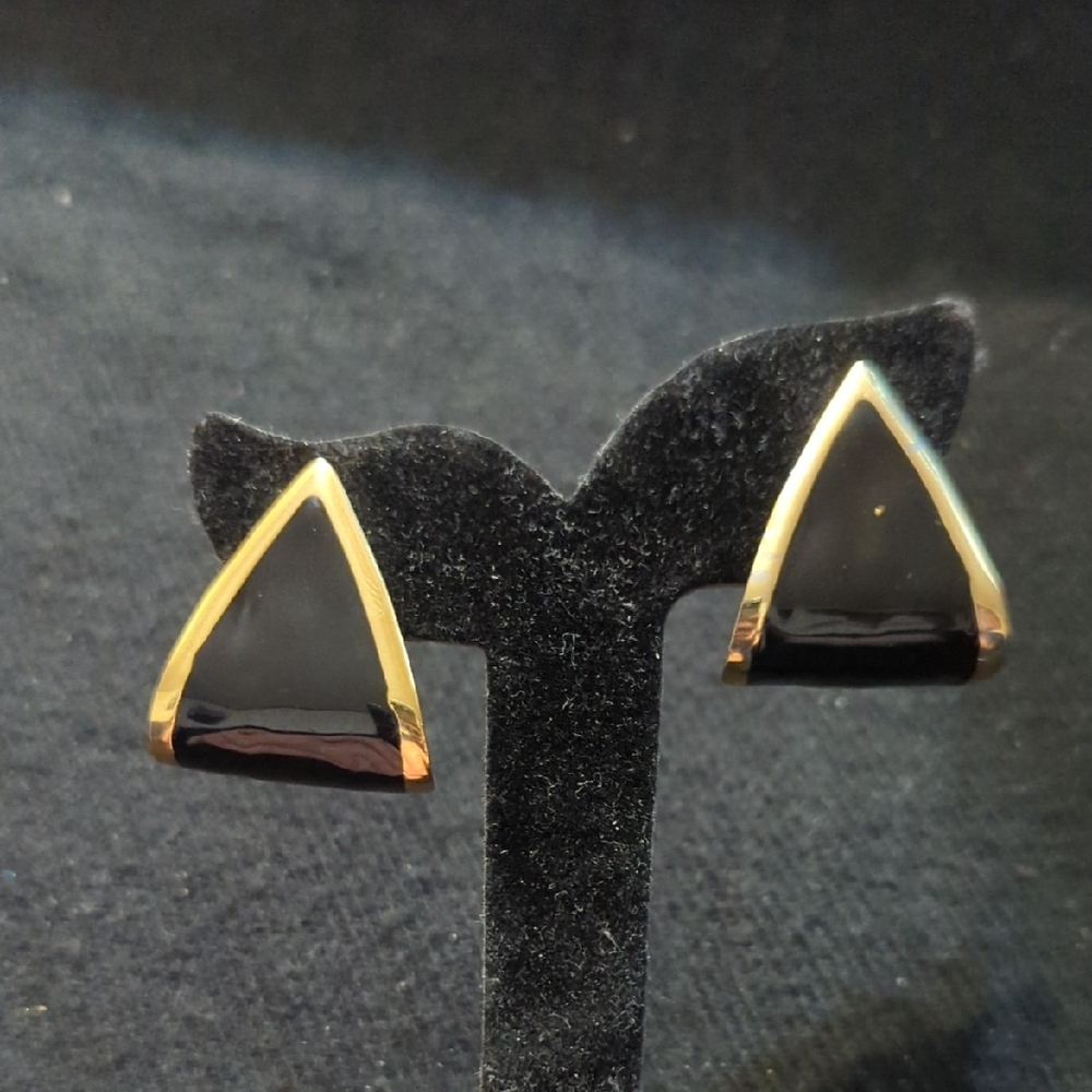 Vintage Gold Tone Black Curved Teardrop Stud Statement Earrings